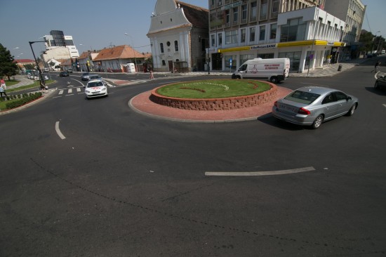 Centru Civic, Alba Iulia, pavele Umbra, Patrat Eco