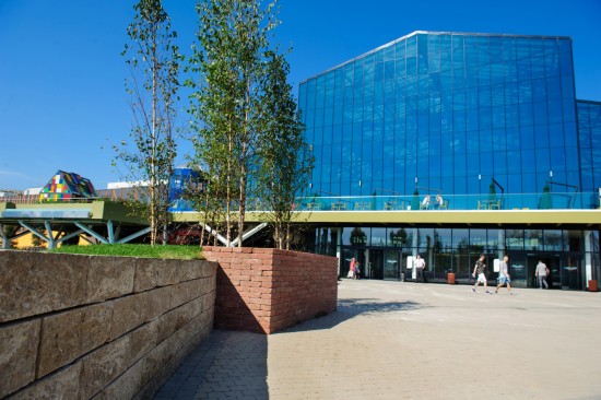 Park Lake Mall, Bucuresti, pavele Antico P6, Blocuri de zid, Dale Tactilo
