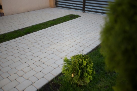 Alee curte, pavele Maris, culoare Alb-Crem