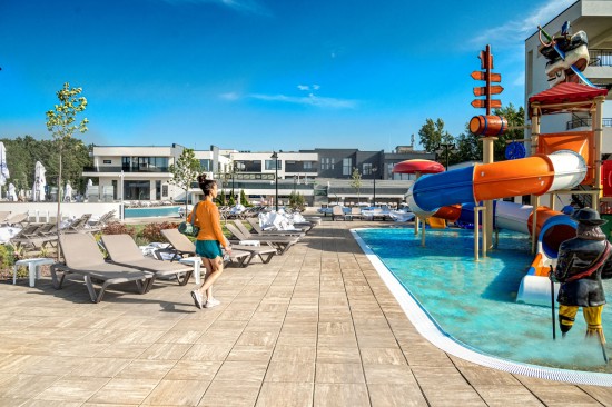 Complex turistic, Alma Health & Spa, Lacu Sarat-Braila, pavele Cortina P4, Decora, Umbra, Gard Siena