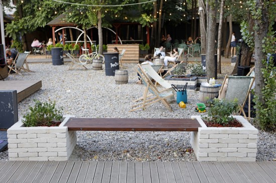 Gradina urbana, Mercato Kultur, Bucuresti, pavele Anima, Decora, Banca Resto, Jardiniera Combi