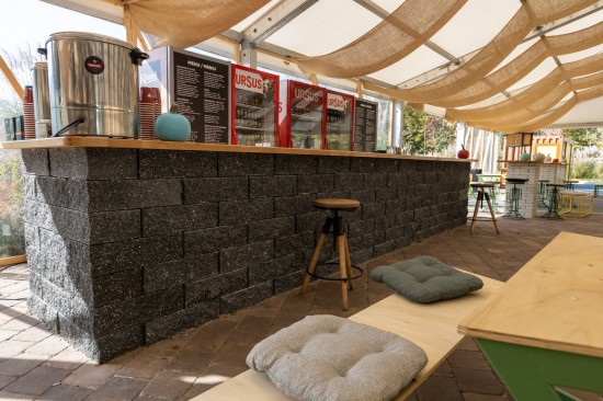 Gradina urbana, Zazen, Cluj, pavele Antico P6, P3, Bar din Blocuri zid Siena, Banca Resto, Focar Quadra, Mese din Elemente D6 Antico