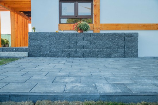 Alei pietonale si terasa, pavele Rustic P4, Cortina P4, Blocuri zid, Elemente trepte Siena