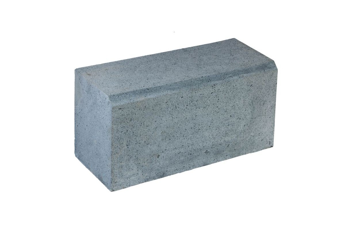 Piatra Cubica si Placi Andezit Albini - Bordura Andezit Albini bizotata LL*/20/25 cm