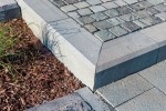 Piatra Cubica si Placi Andezit Albini - Bordura Andezit Albini bizotata 50/20/25 cm